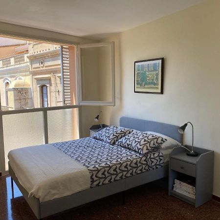 Luminoso Apartamento En Canet De Mar Cercano A La Playa Y A Barcelona Buitenkant foto